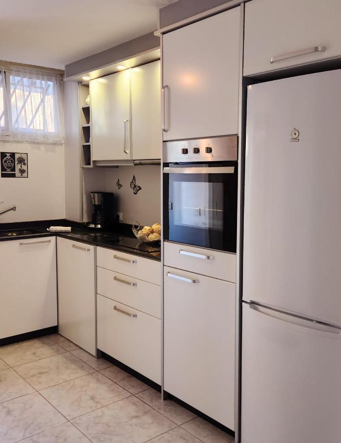 Yumbo Queen Apartment ซานบาร์โตโลเม ภายนอก รูปภาพ
