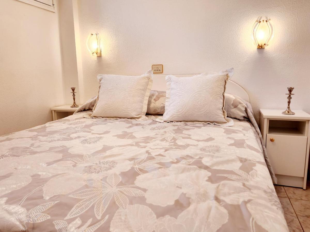 Yumbo Queen Apartment ซานบาร์โตโลเม ภายนอก รูปภาพ